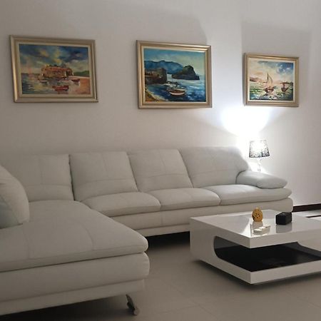 Lustica-Apartment Dora2 Herceg Novi Exterior foto